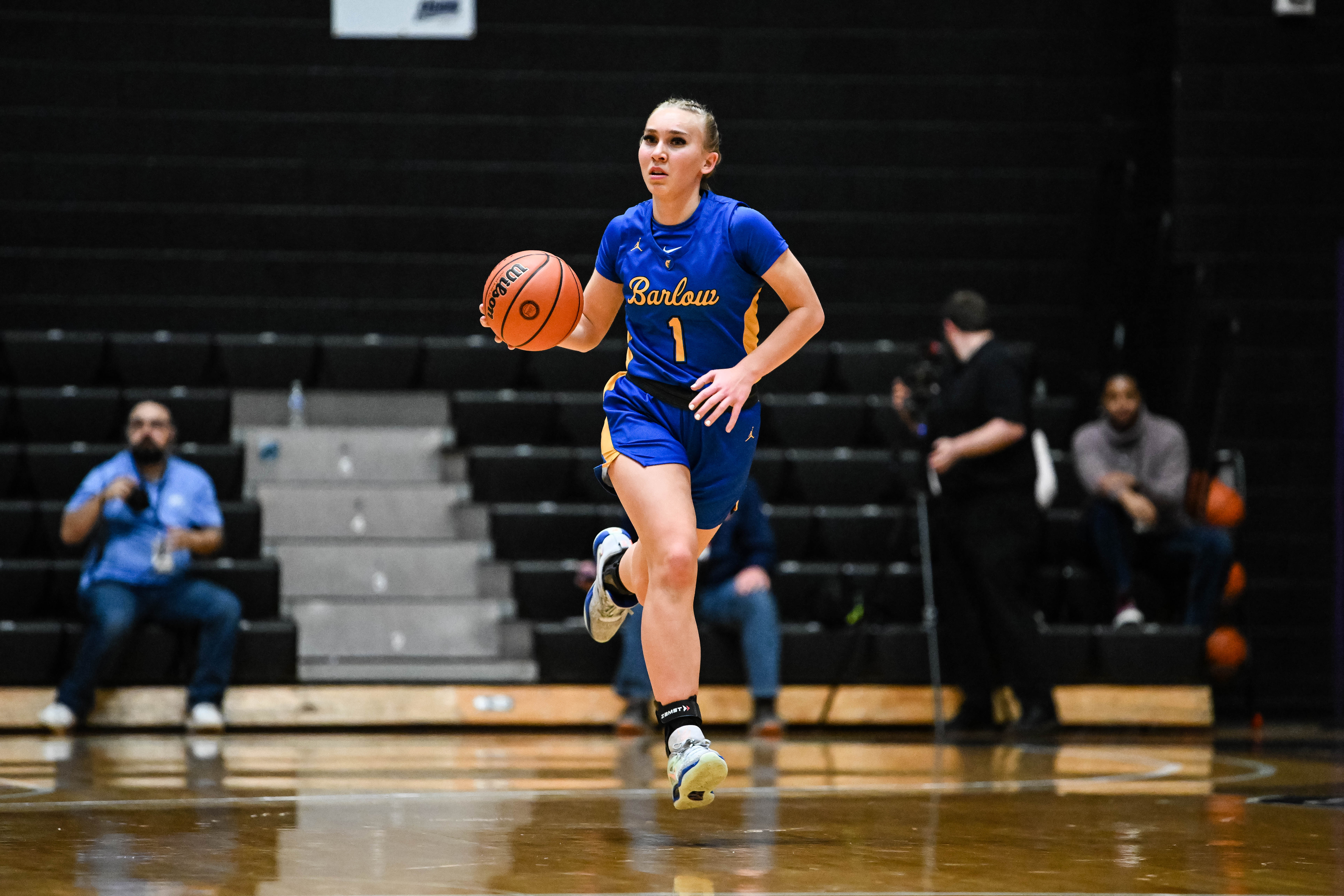 Barlow Tualatin 6A Oregon girls basketball quarterfinal Naji Saker -63